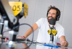 Tommaso Paradiso dei Thegiornalisti a 105 Mi Casa: guarda le foto! 