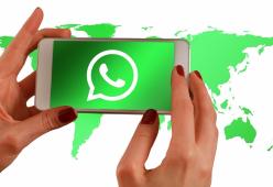 WhatsApp non dorme mai: arriva la funzione “Night Mode”
