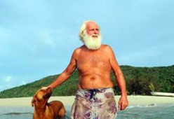 Australia, ex multimilionario vive da oltre 20 anni su un’isola semideserta