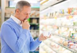 Scienza: arriva lo yogurt contro il colesterolo e con gli effetti del viagra