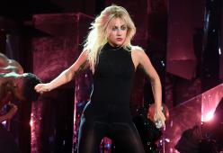Lady Gaga (di nuovo) contro Donald Trump