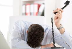 Addio alle chiamate commerciali: approvata la legge "anti call-center"