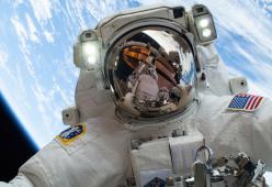 La NASA è alla ricerca di un difensore della Terra dagli alieni