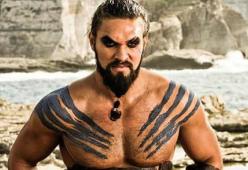 Trono di Spade:  in un video ecco la trasformazione di Jason Momoa da bagnino di Baywatch a Khal Drogo