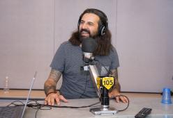 Omar Pedrini a 105 Friends presenta il suo libro Cane Sciolto