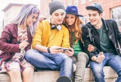 iGen: i ragazzi della nuova generazione. Più "connessi" e meno maturi