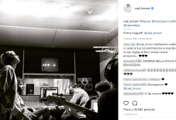 Emma Marrone: nuove foto dallo studio di registrazione