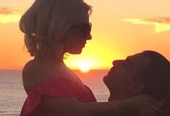 Lady Gaga: con Christian Carino è vero amore. Ecco la foto che ufficializza la loro storia