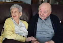 Liverpool: a 98 anni va a vivere nella casa di riposo dove è ricoverato il figlio per stare con lui!