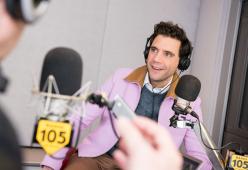 Le foto di Mika a 105 Friends