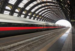 In Giappone la compagnia ferroviaria si scusa perché il treno è partito con 20 secondi di anticipo