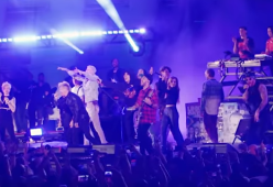 Linkin Park: i migliori momenti del concerto dedicato a Chester Bennington raccolti in un video