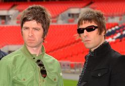 Oasis, gli auguri di Liam a Noel: "Buon Natale alla tua squadra"