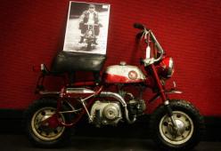 La moto di John Lennon va all’asta