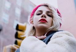 Emma Marrone: i suoi versi nei baci Perugina per San Valentino