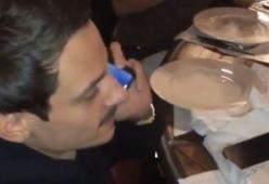 Fabio Rovazzi: Fedez rivela il suo numero di telefono su Instagram. Guardate cosa succede