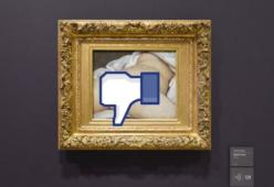Professore francese fa causa a Facebook: confonde arte e pornografia.