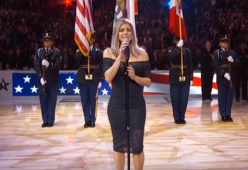 Fergie si scusa dopo il disastro all'All Star Game NBA