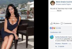 Incredibile gaffe per Maria Grazia Cucinotta: i fan la correggono sui social
