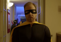 Cesare Cremonini: online il video di "Nessuno vuole essere Robin"