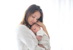La gravidanza invecchia il DNA di una donna di 11 anni. Più del fumo e dell’obesità!