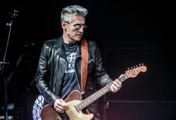 Ligabue, gli auguri di buone feste ai fan levano ogni dubbio: è al lavoro su qualcosa di nuovo
