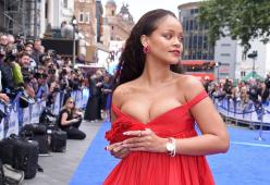 Snapchat offende Rihanna e perde 800 milioni di dollari per le critiche della cantante