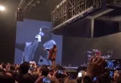 Jared Leto ferma il suo concerto e seda una rissa tra due fan