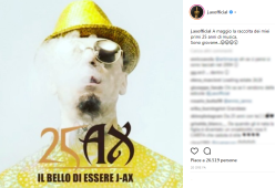 J-Ax festeggia i 25 anni di carriera con una raccolta