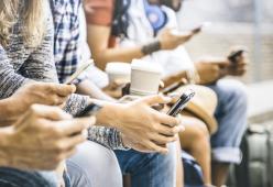 La dipendenza dalle notifiche dello smartphone è simile a quella per gli oppiacei 