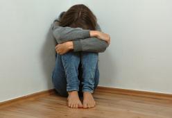14enne tenta il suicidio per paura di un matrimonio combinato