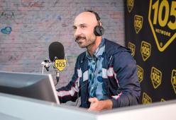 Maccio Capatonda a 105 Friends: le foto dell'intervista