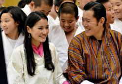 Jetsun Pema, la Regina più giovane (e bella) del mondo