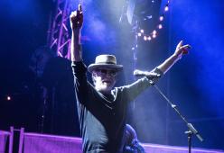 GruVillage 105 Music Festival: le foto del concerto di Francesco De Gregori