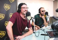 Willy Peyote e Frank Sativa a 105 Non Stop con Moko: le foto dell'intervista