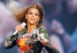 Il diavolo veste Beyoncé: la cantante sarà direttrice di Vogue per il numero di settembre