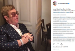Elton John canta "Happy Birthday" al figlio di David e Victoria Beckham
