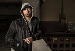 Eminem sorprende tutti e pubblica un nuovo album: si intitola "Kamikaze"