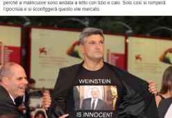 "Weinstein è innocente", regista sfoggia la t-shirt a Venezia 