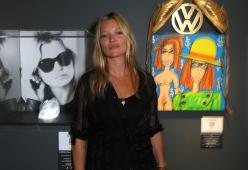 Kate Moss festeggia il primo anno da sobria: ecco com’è cambiata la sua vita