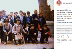 Laura Pausini: la riconoscete nella foto di classe?