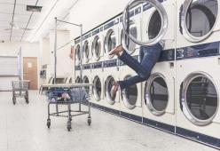 "La donna? Deve stare in casa": lo pensa un italiano su due