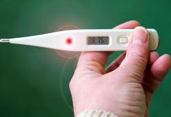 Prima ondata di influenza, a letto già 120 mila italiani