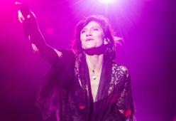 Elisa: ecco "Se piovesse il tuo nome", il singolo scritto da Calcutta