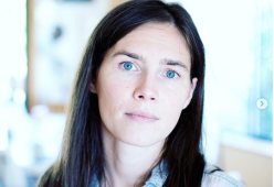 Amanda Knox: “Tornerò presto in Italia e sicuramente rivedrò Sollecito”