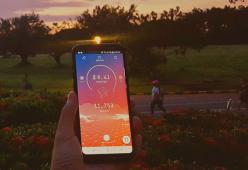 L’app più scaricata del momento ti fa guadagnare… camminando