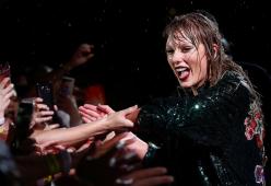 Taylor Swift in lacrime per l'ultima data del "Reputation Tour"