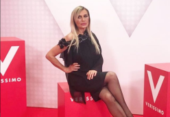 Lory Del Santo: “Dopo la morte di Loren riparto dalle piccole cose. Il GF una terapia”
