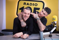 Emis Killa, le foto dell'intervista a 105 Mi Casa