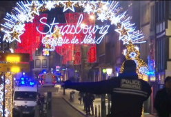 Aggiornamenti attentato a Strasburgo: 3 morti e 13 feriti. Grave il giornalista italiano colpito alla testa